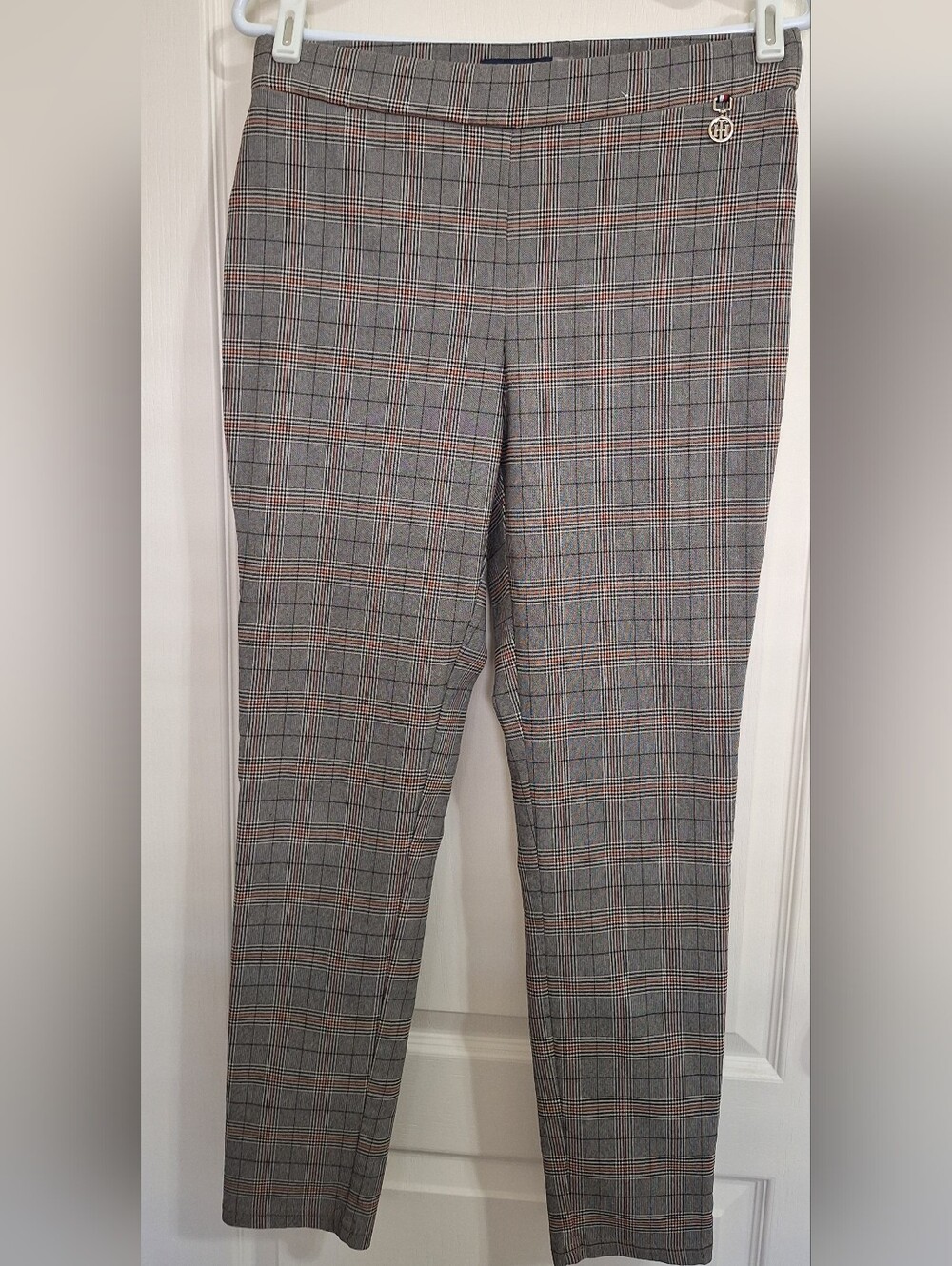 Tommy Hilfiger Gray Mid-Rise Stretch Pull-On Pants w/Subtle Orange Overchecks
